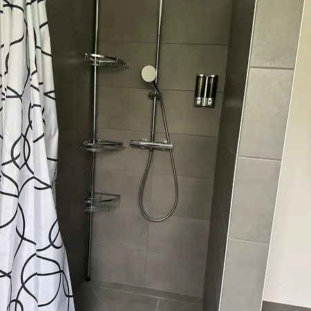 Apartmán Monteur- & Businesswohnung Zentrum *